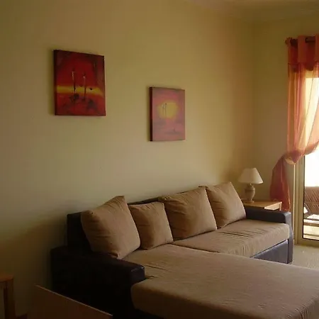 Encosta Da Orada By Garvetur * 阿尔布费拉